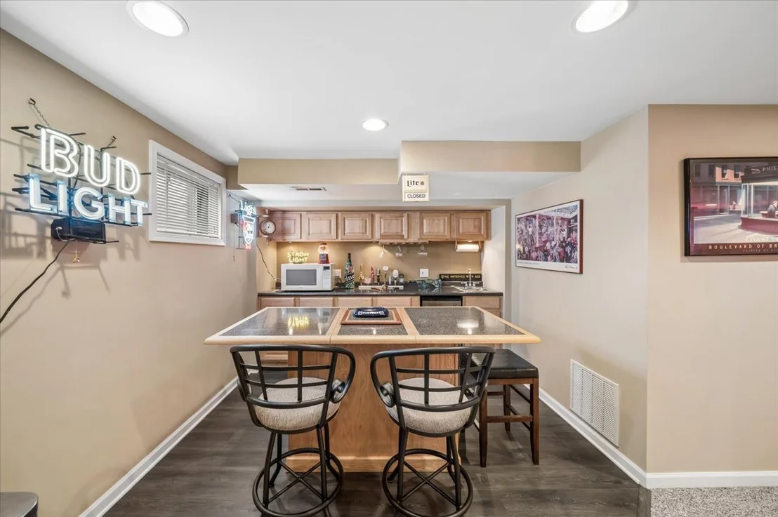 Photo of 645 Chestnut Drive