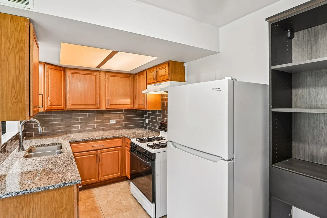 Photo of 1298 Inverrary Lane