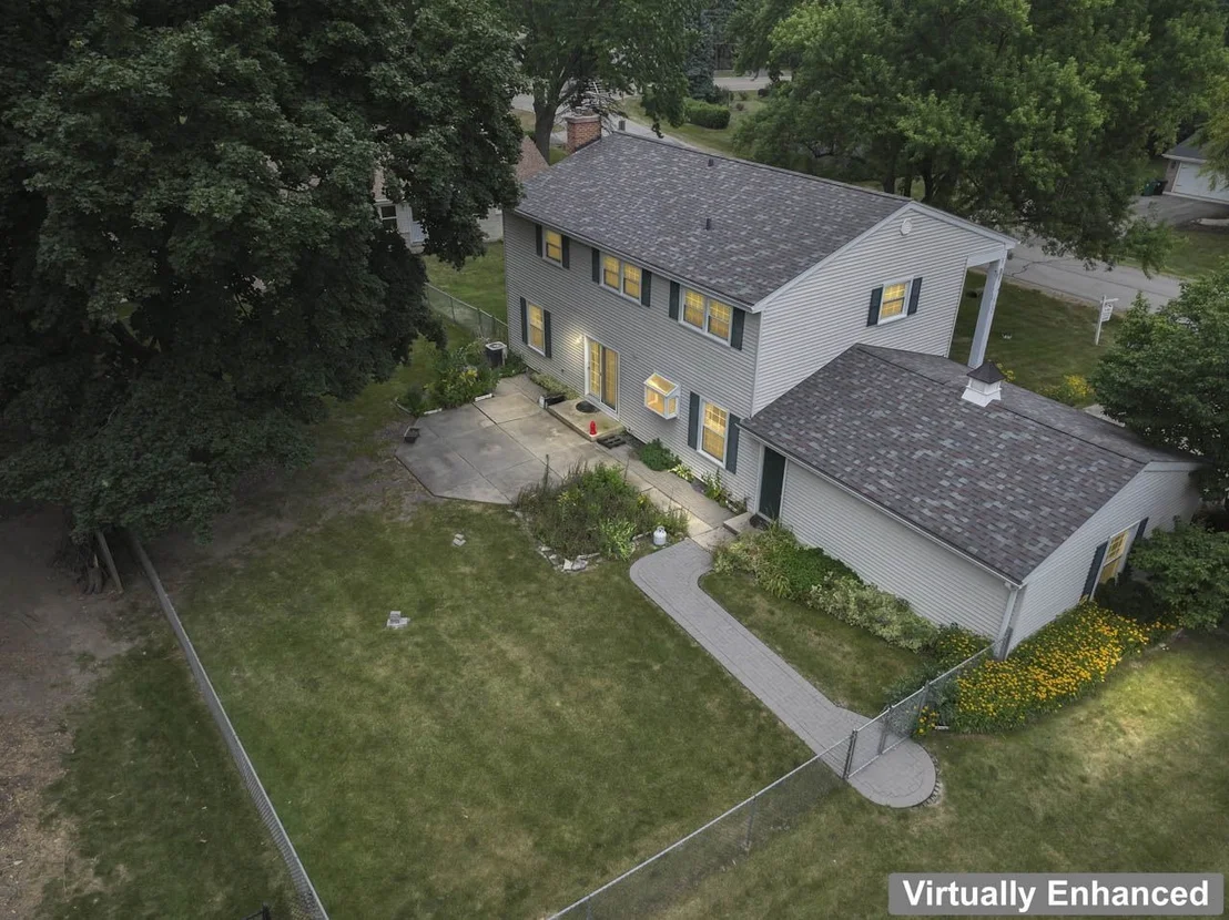 Photo of 27W084 Fleming Drive