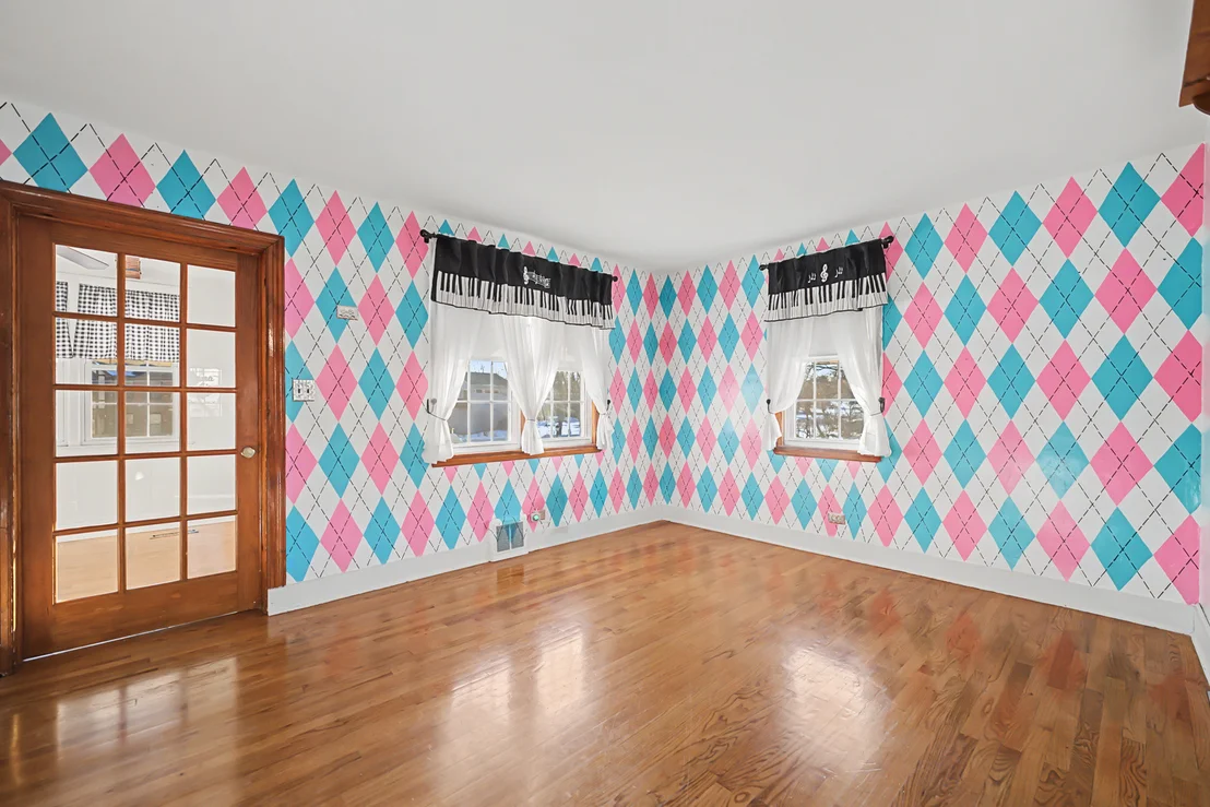 Photo of 880 Bemis Road
