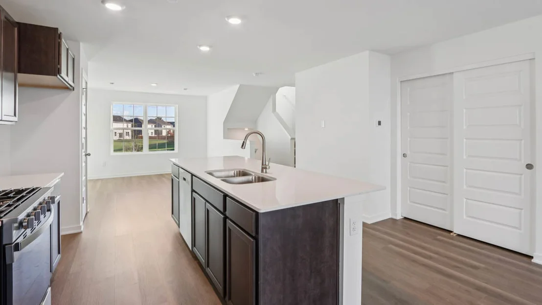 Photo of 1385 Oakfield Lane