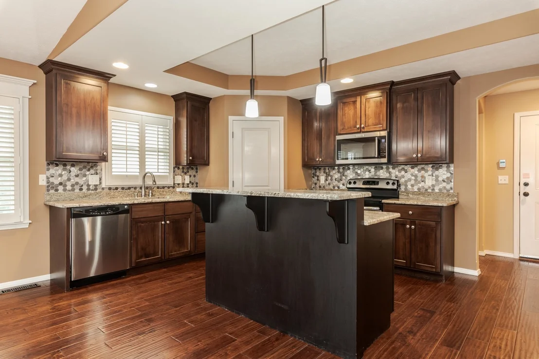 Photo of 2932 Shepard Road