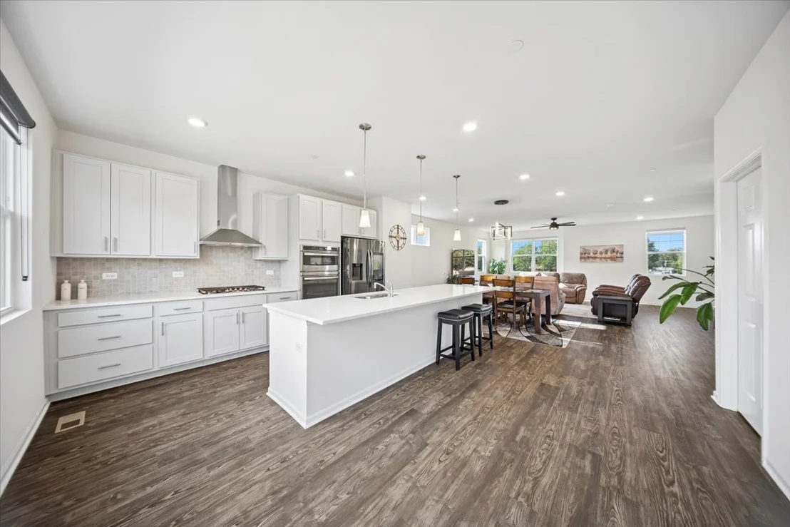 Photo of 2722 Lily Lane
