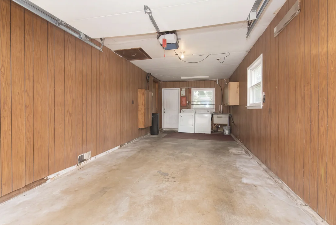 Photo of 1814 Grandview Drive