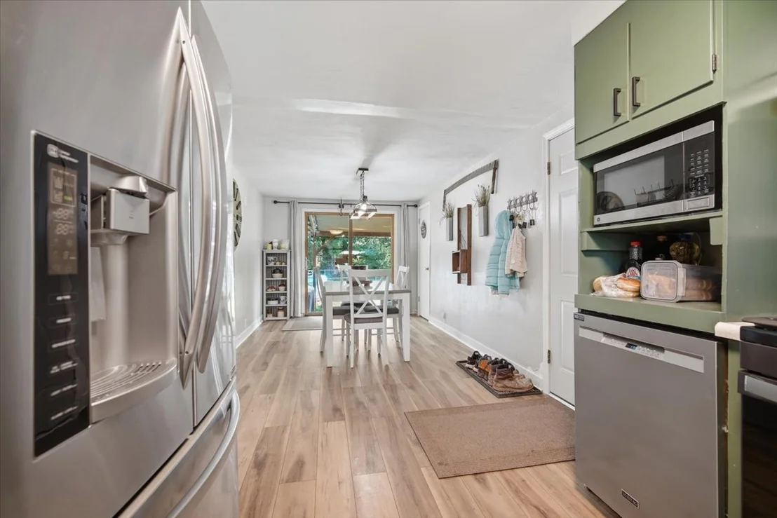 Photo of 1524 Hickory Point Road