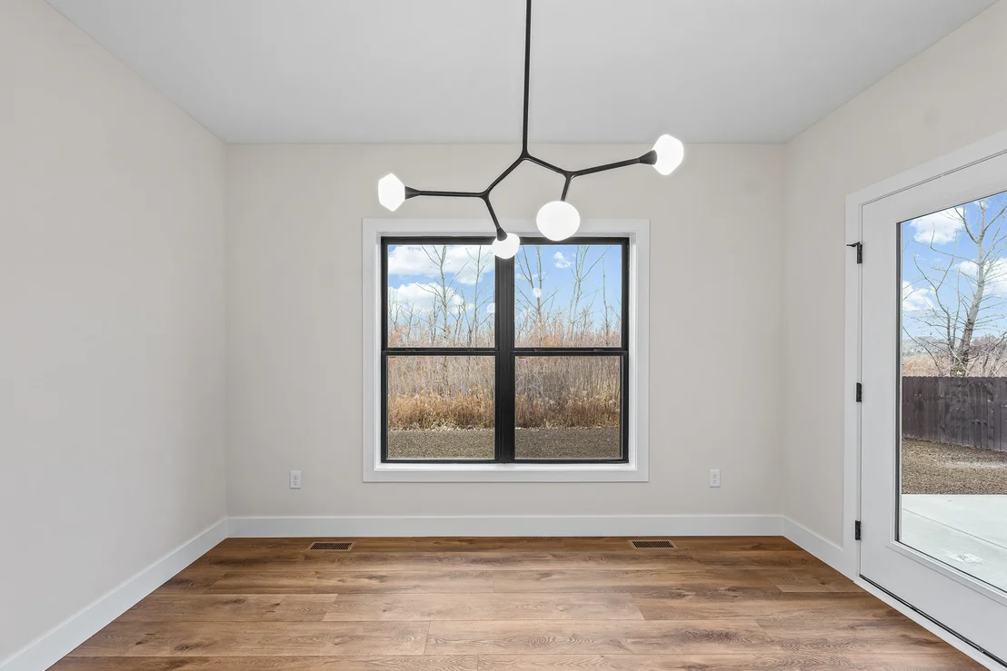 Photo of 407 Harpers Ferry