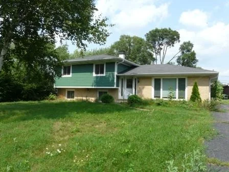 Photo of 67 Rolling Ridge