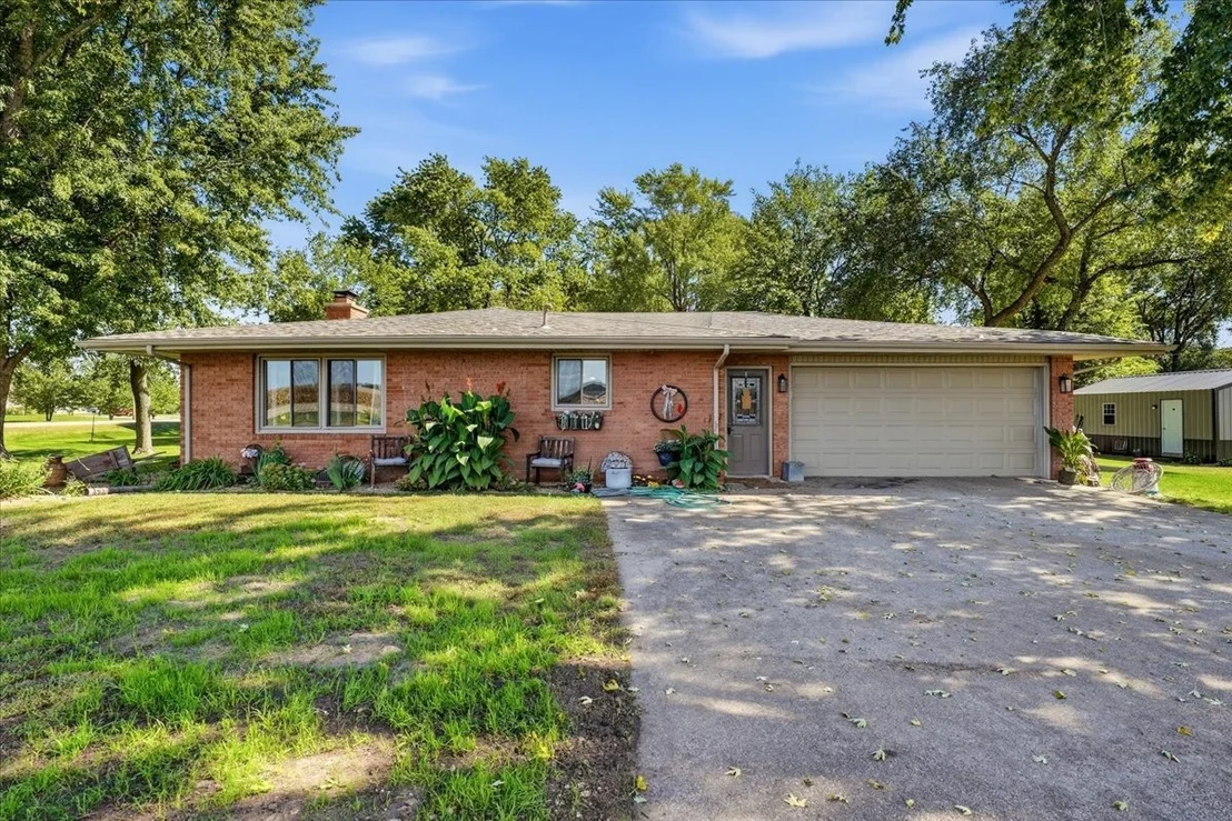 Photo of 1926 N 31st Road