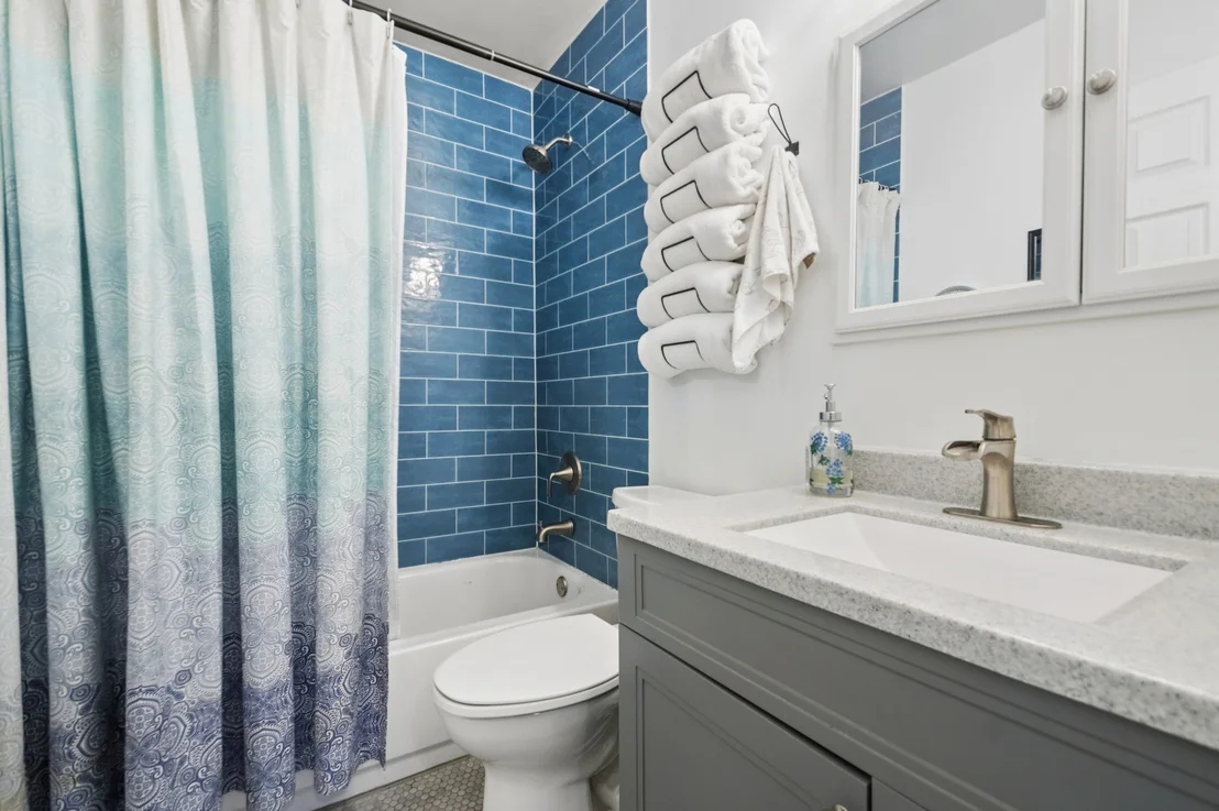Photo of 1054 Brunswick Harbor