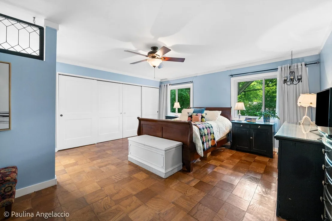 Photo of 1102 N Pepper Tree Drive