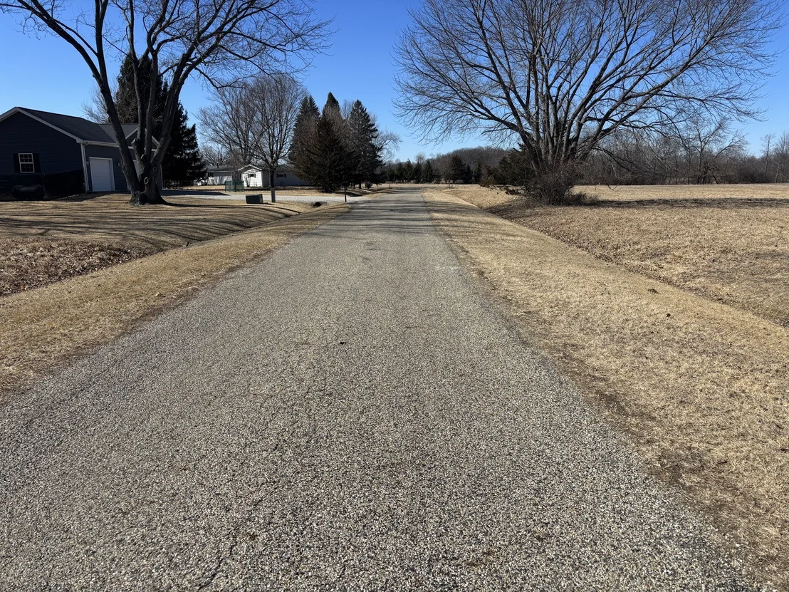 Photo of 926 Broad Acres Lane
