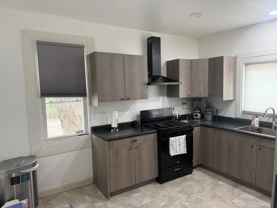 Photo of 35 W 108th Place