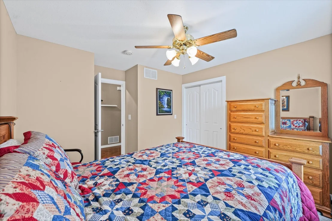 Photo of Unit 2523 at 2523 Windward Boulevard