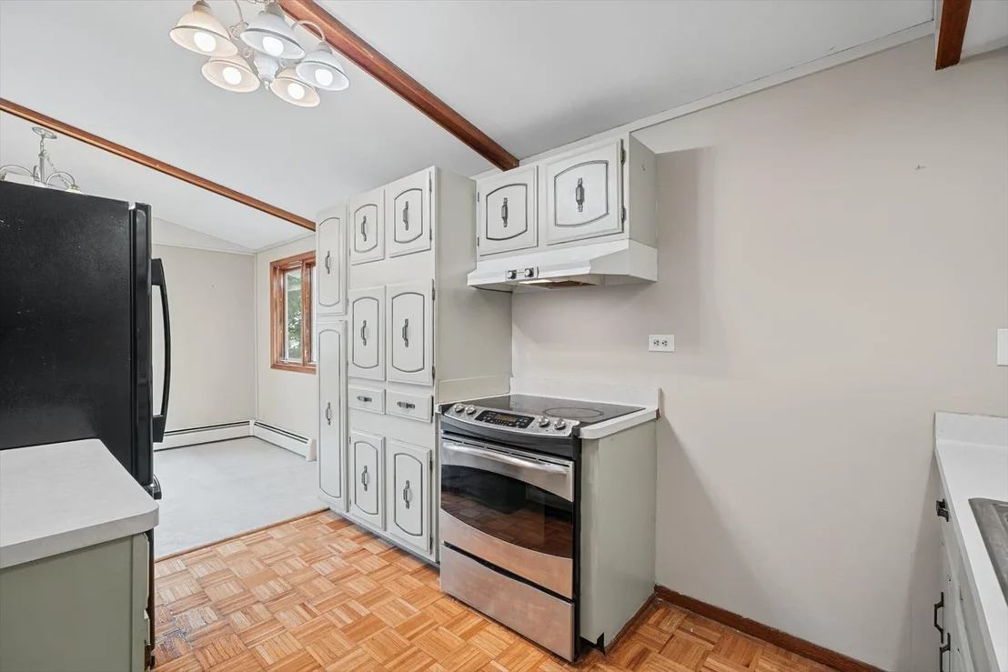 Photo of 814 Pinecrest Drive