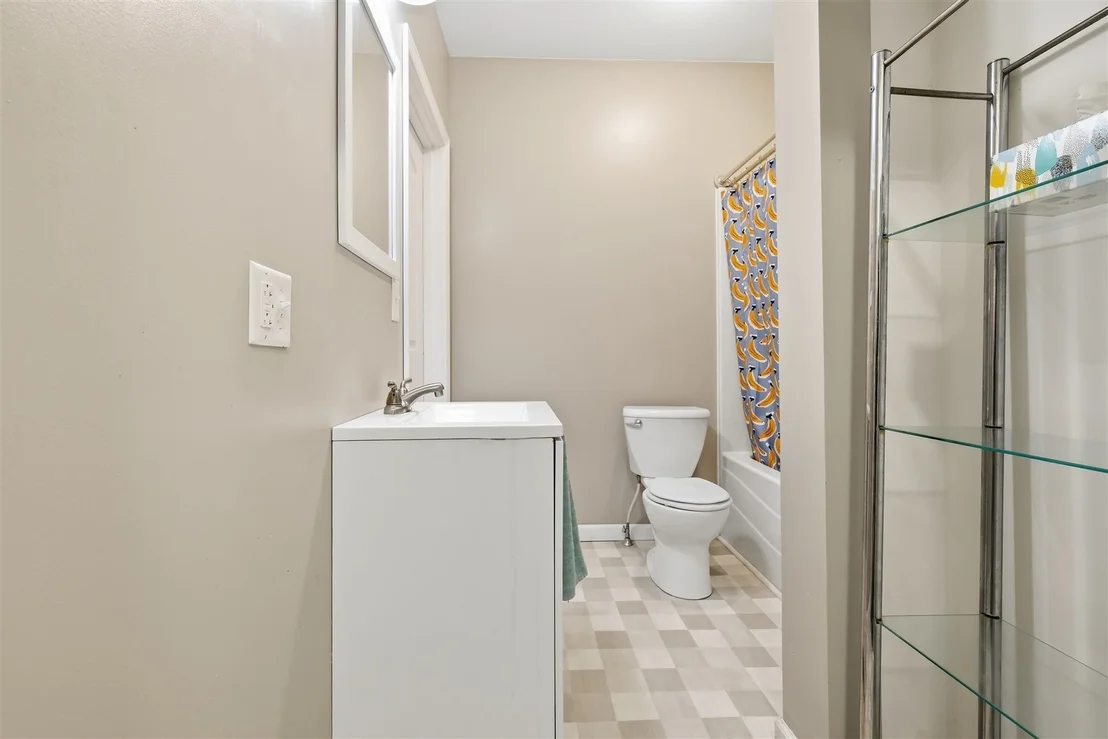 Photo of 357 W 3rd Street