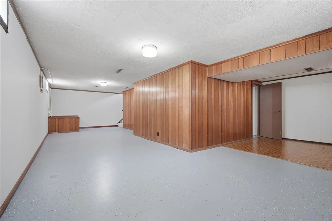 Photo of 1302 Pinehurst Drive