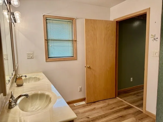 Photo of 17 Heather Drive
