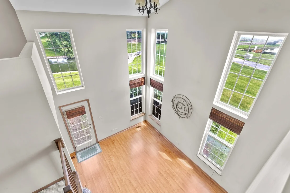 Photo of Unit 0 at 2212 Rossiter Parkway