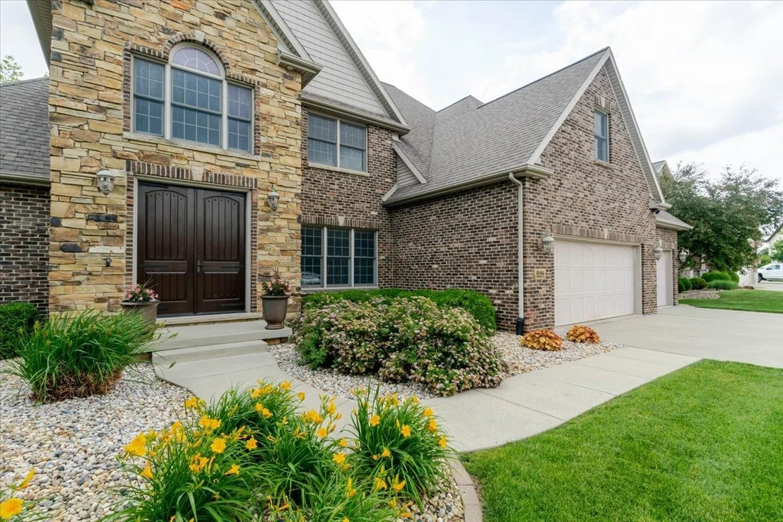 Photo of 2104 Sinclair Court
