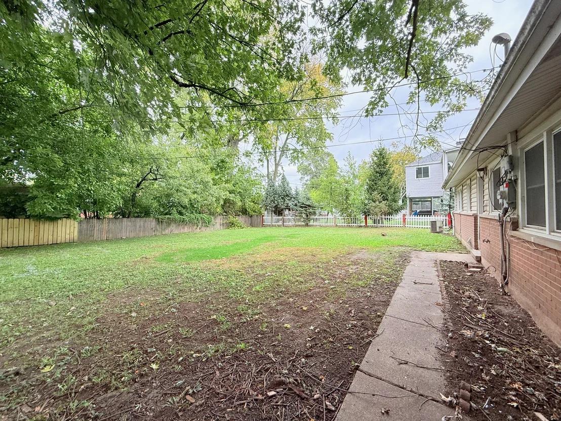 Photo of 930 Coach Road