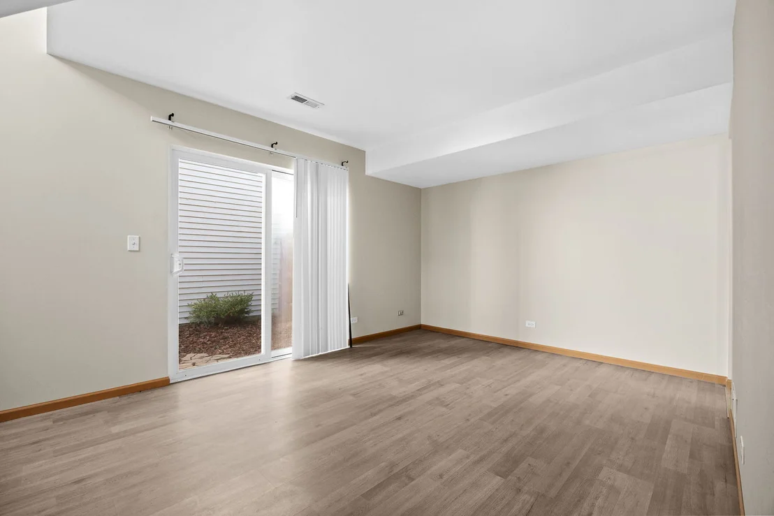 Photo of 674 Four Seasons Boulevard