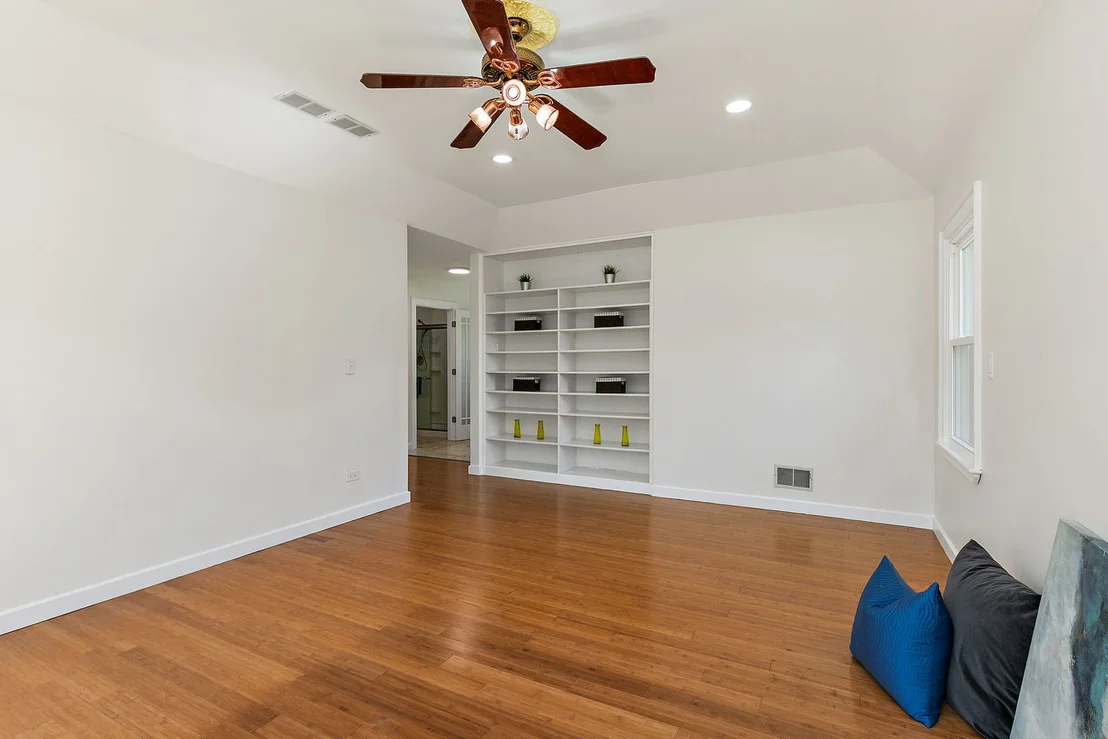 Photo of 1439 Blackhawk Drive