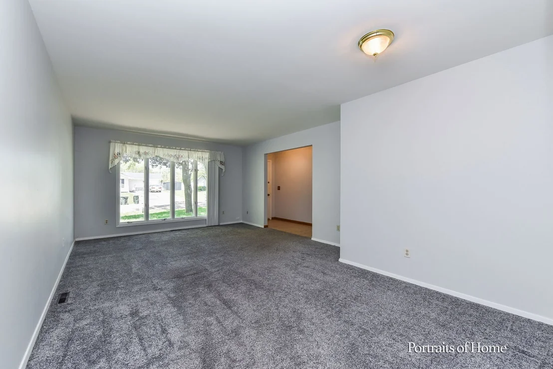 Photo of 40 Cayman Drive