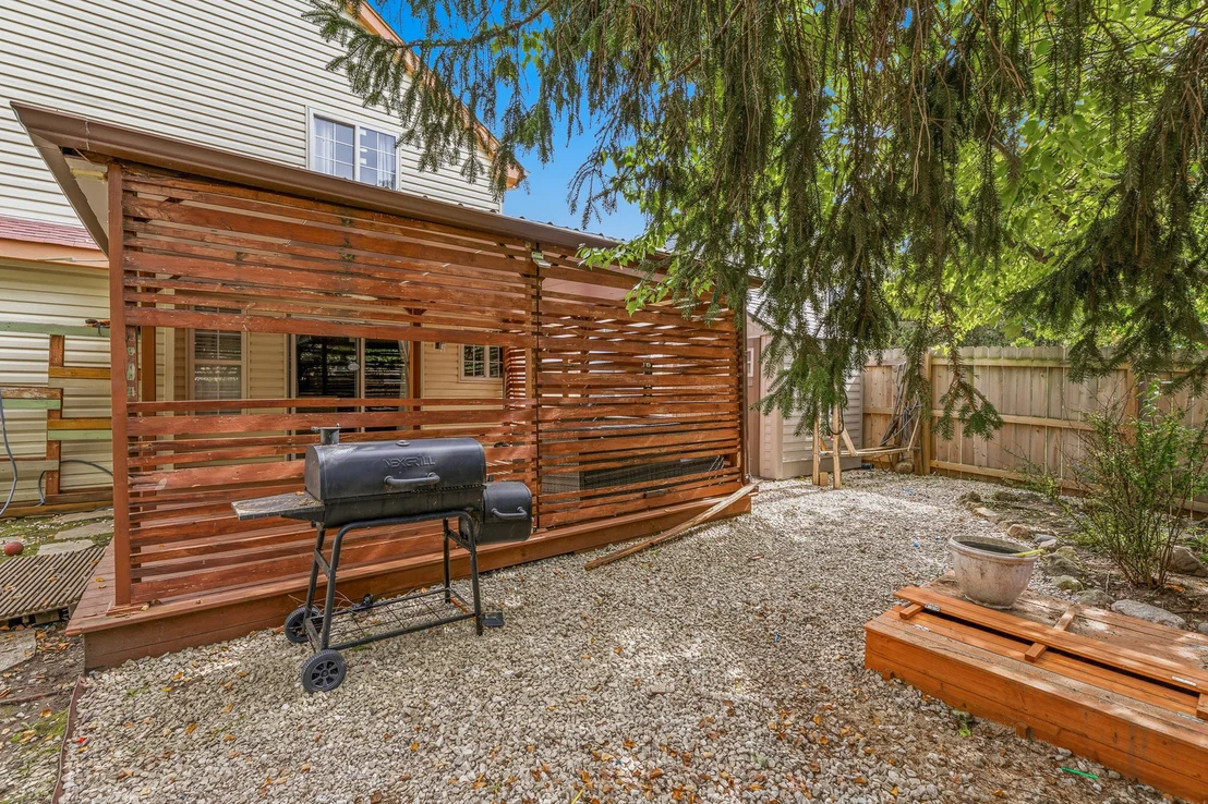 Photo of 568 Cambridge Drive