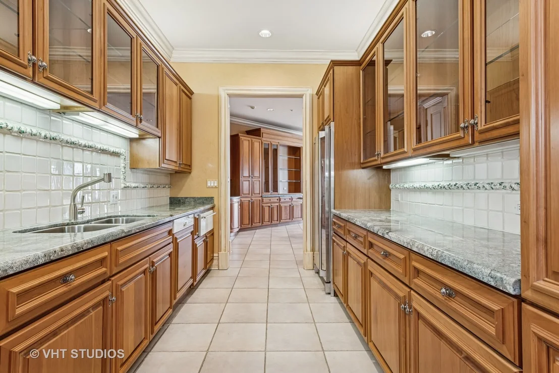 Photo of 560 Oak Knoll Road