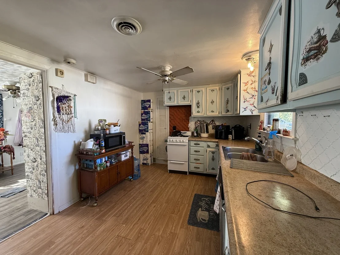 Photo of 421 North Avenue