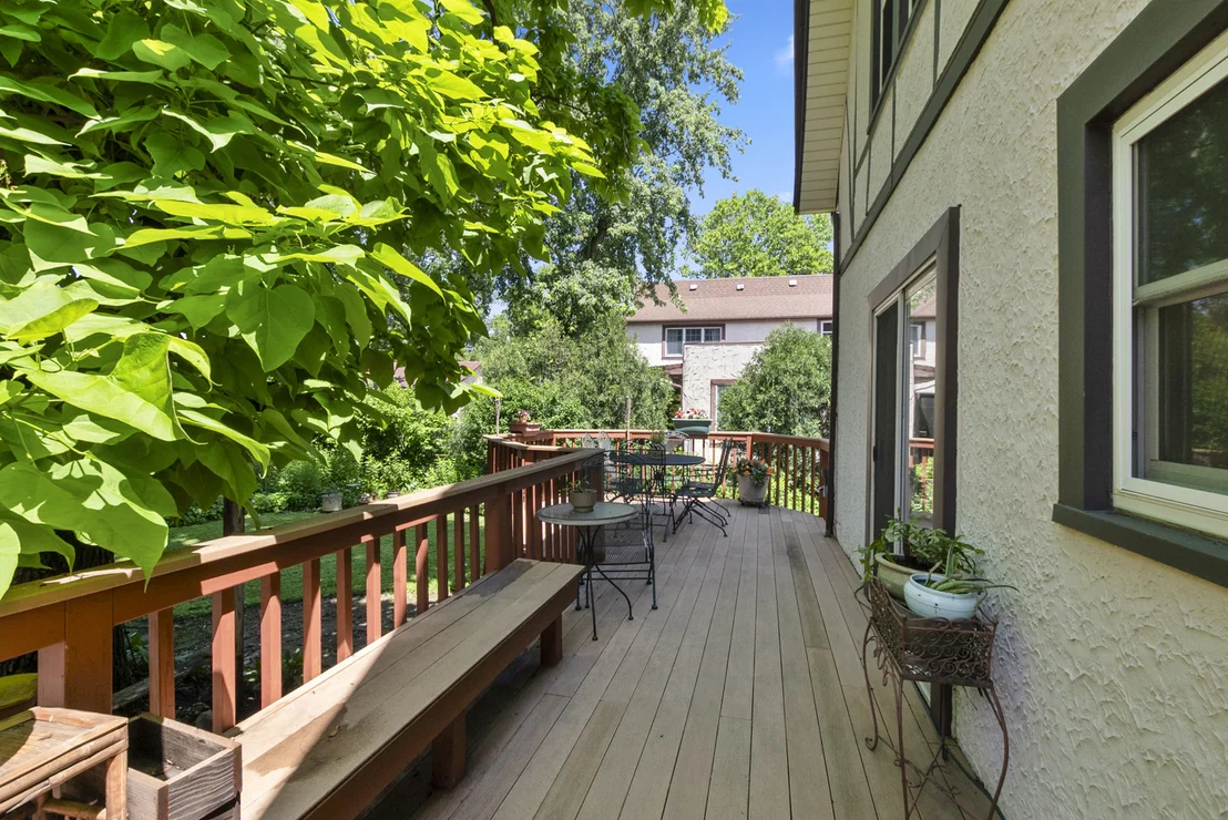 Photo of 1146 Douglas Avenue