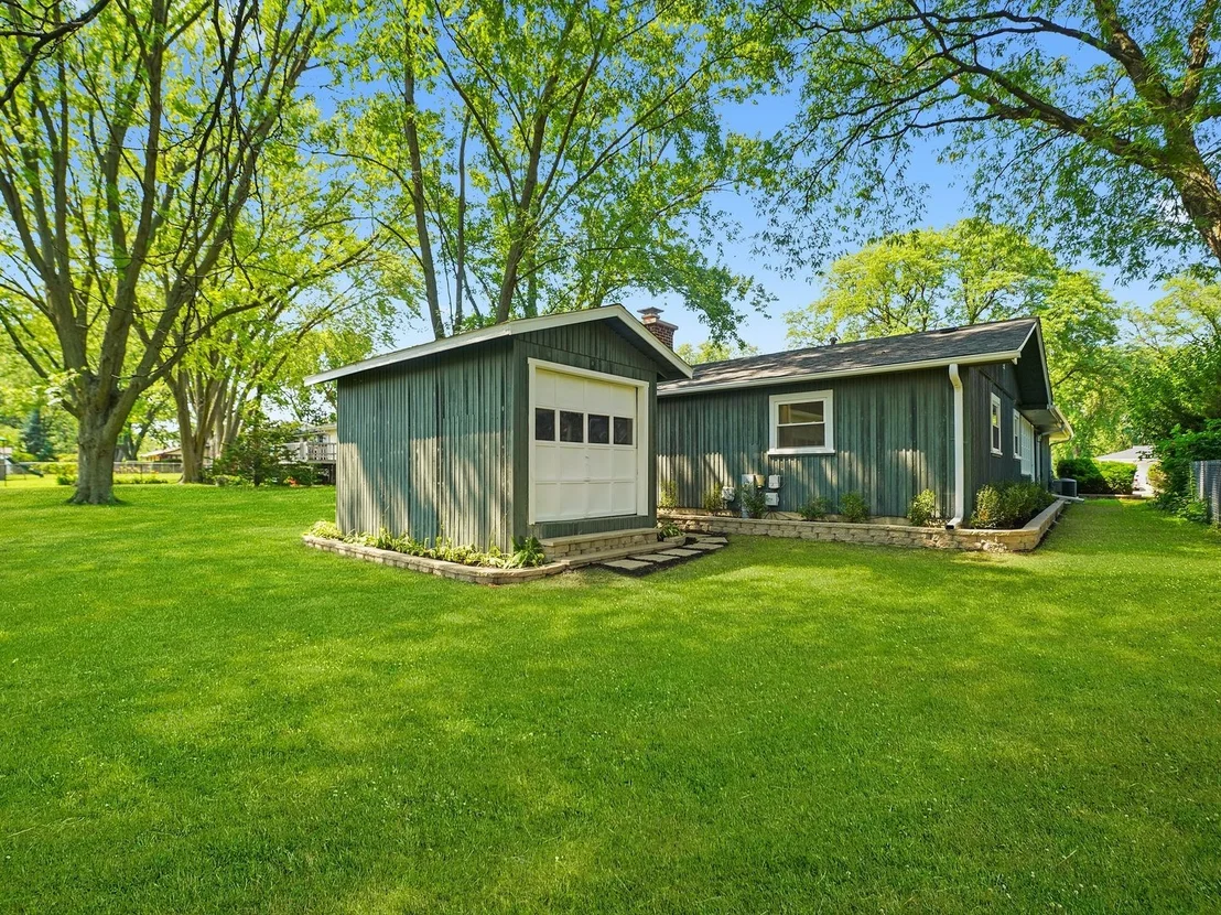 Photo of 1403 Hampton Lane