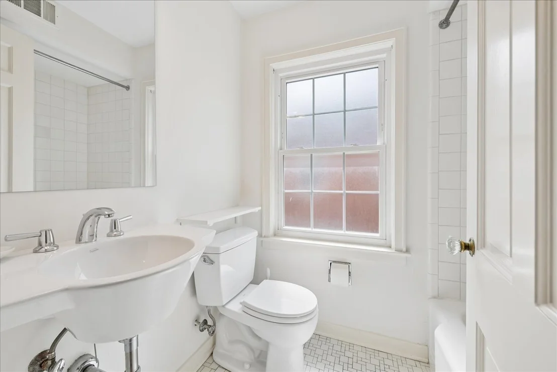 Photo of 310 Jackson Avenue