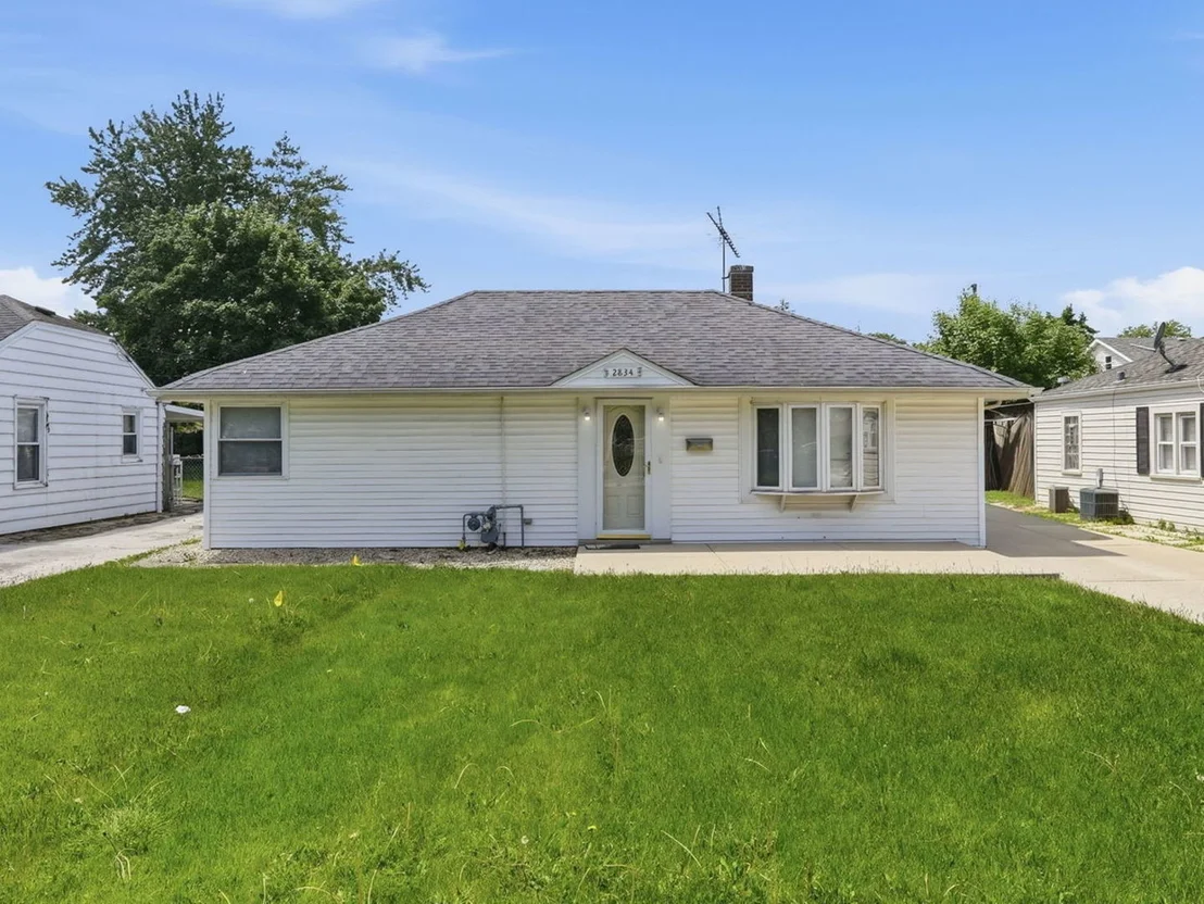 Photo of 2834 Maple Street