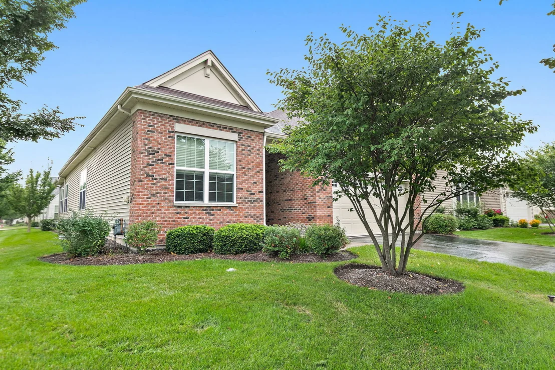 Photo of 957 Laguna Lane