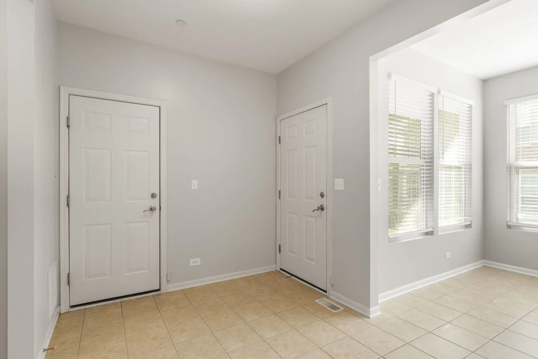 Photo of 1420 Yellowstone Drive