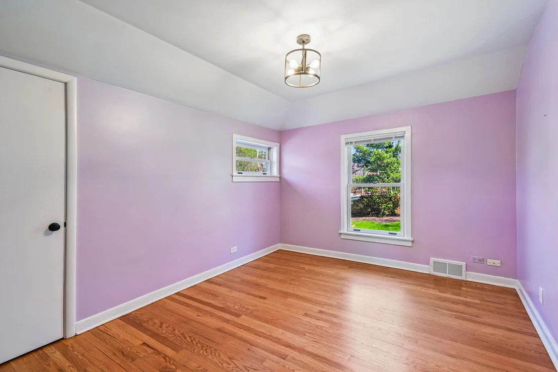 Photo of 939 Westcliff Lane SE