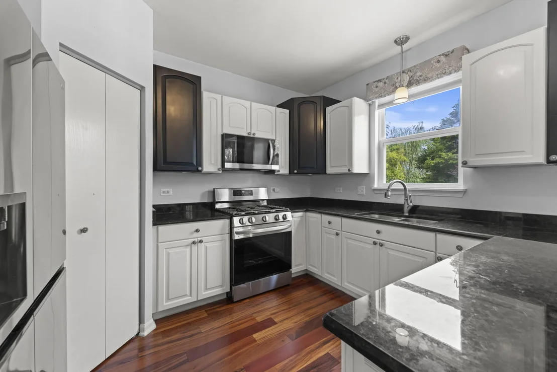 Photo of 7515 Burshire Drive