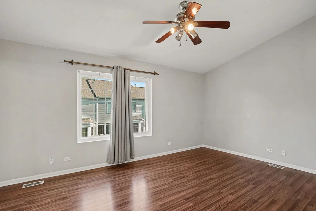 Photo of 1870 MIDDLEBURY Drive