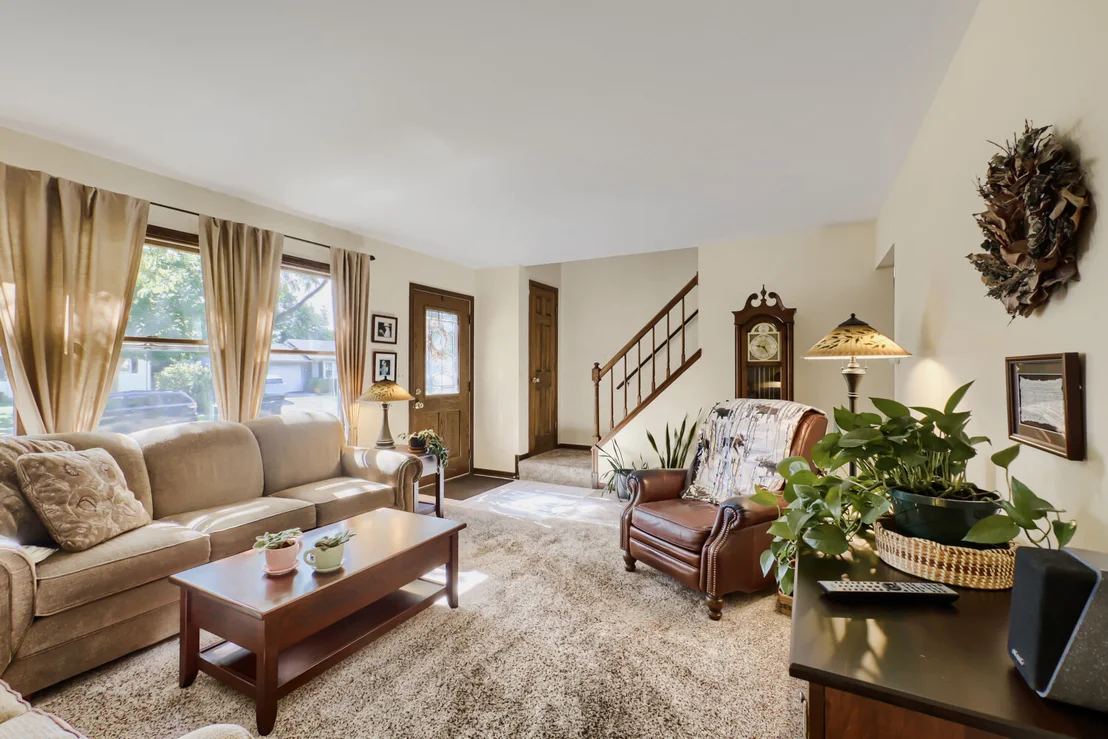 Photo of 390 Cornell Lane