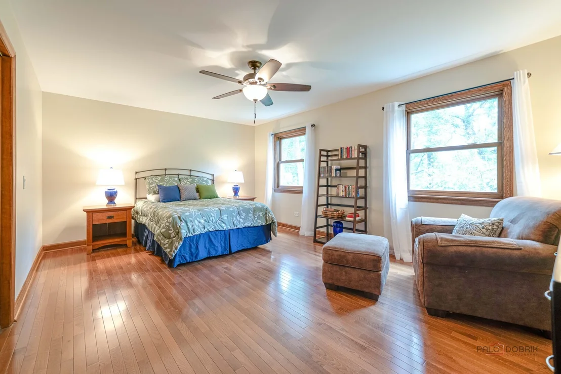 Photo of 5416 Sequoia Trail