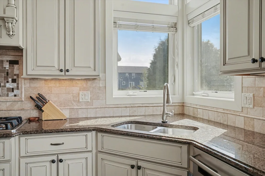 Photo of 405 Denton Drive