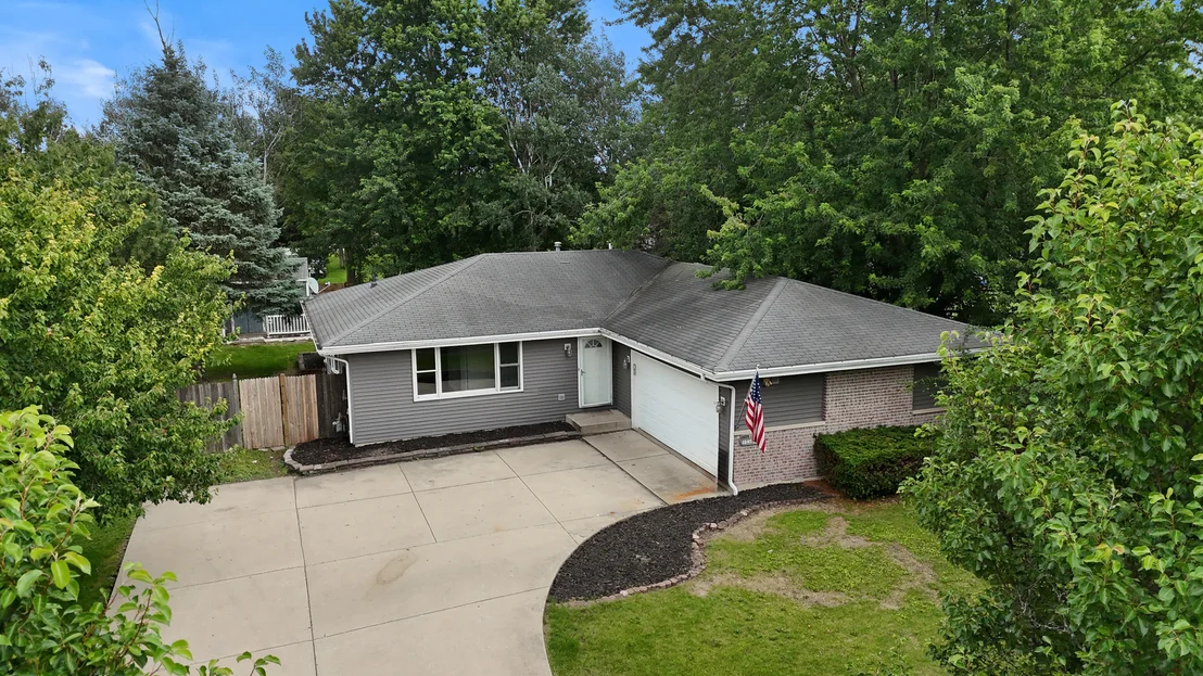 Photo of 754 Longlane Road