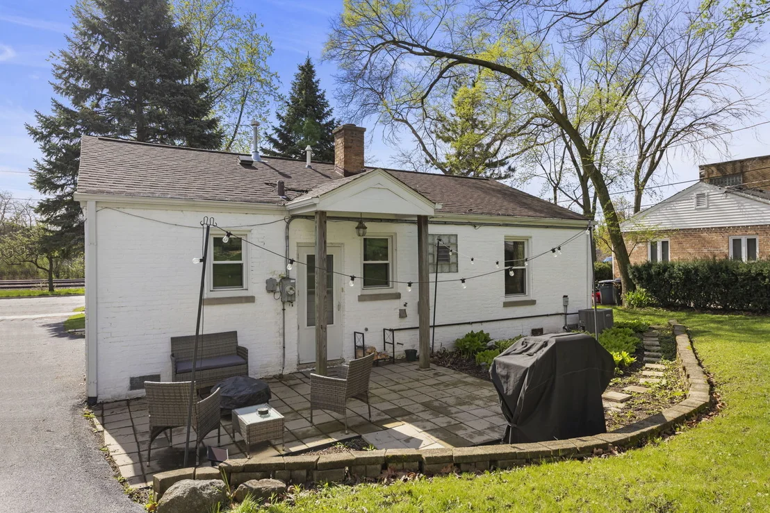 Photo of 1335 College Avenue
