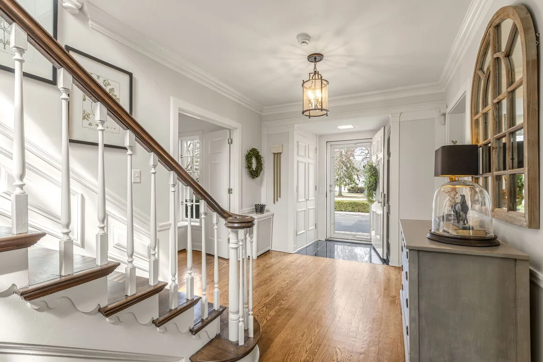 Photo of 965 Castlegate Court
