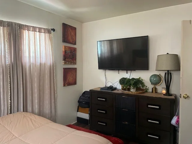 Photo of 671 River Drive