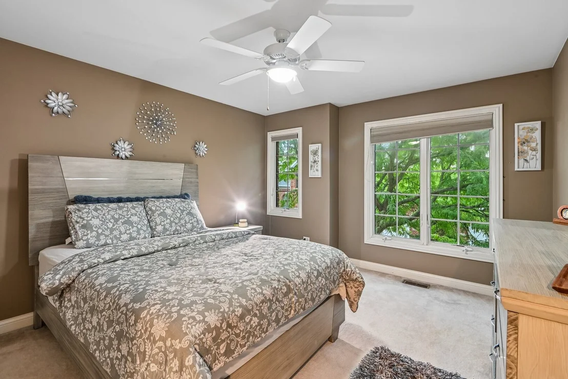 Photo of 343 Arbor Glen Boulevard