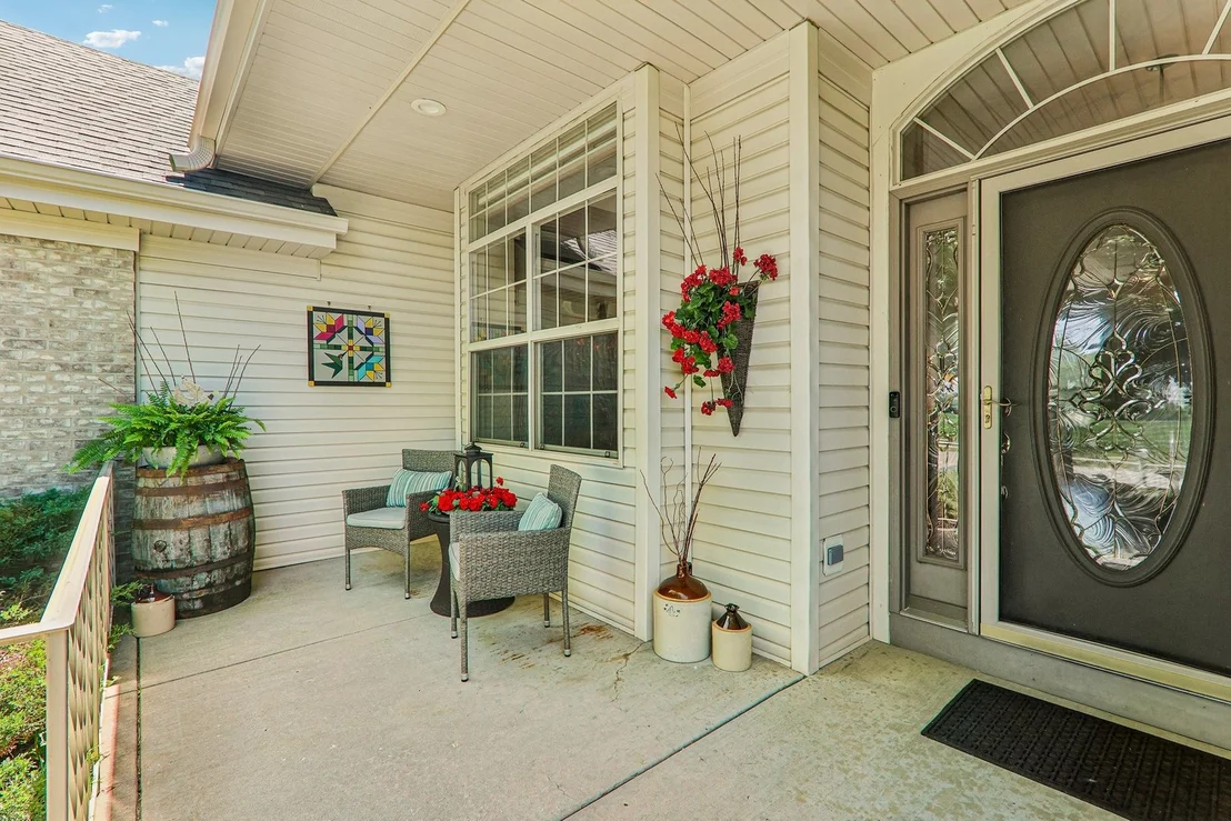 Photo of 5715 Saddle Ridge