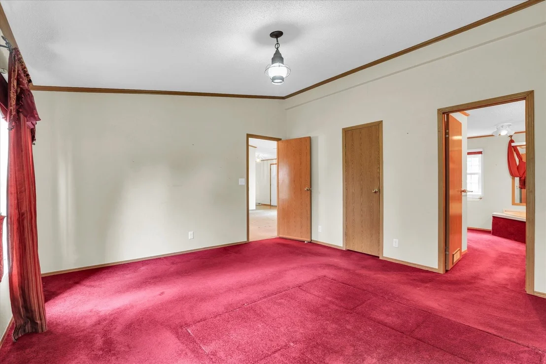 Photo of 425 County Road 1575 E