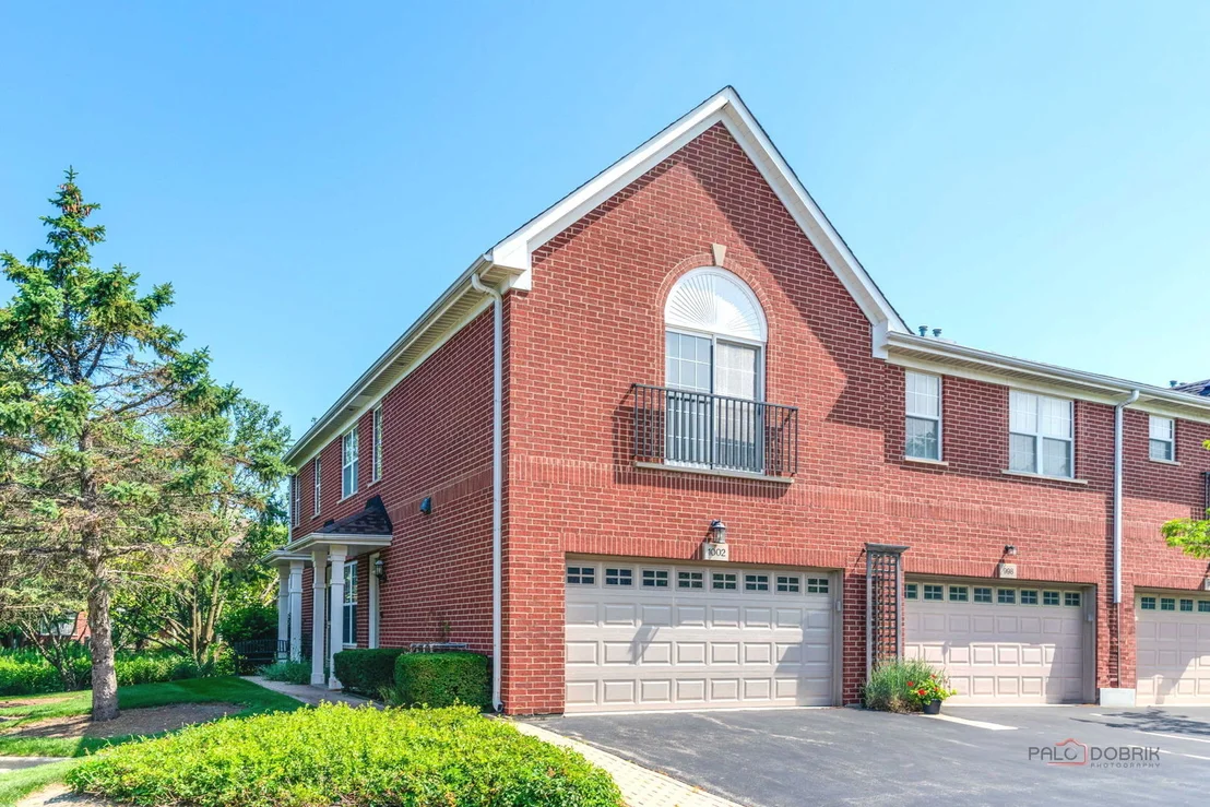 Photo of 1002 Kensington Drive